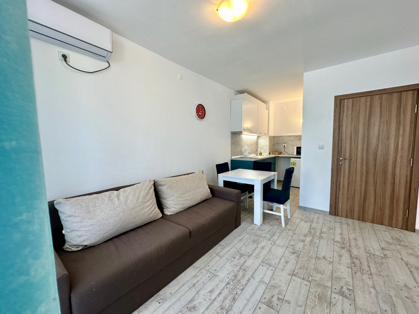 Chateu Aheloy 2 apartament 2 / 7