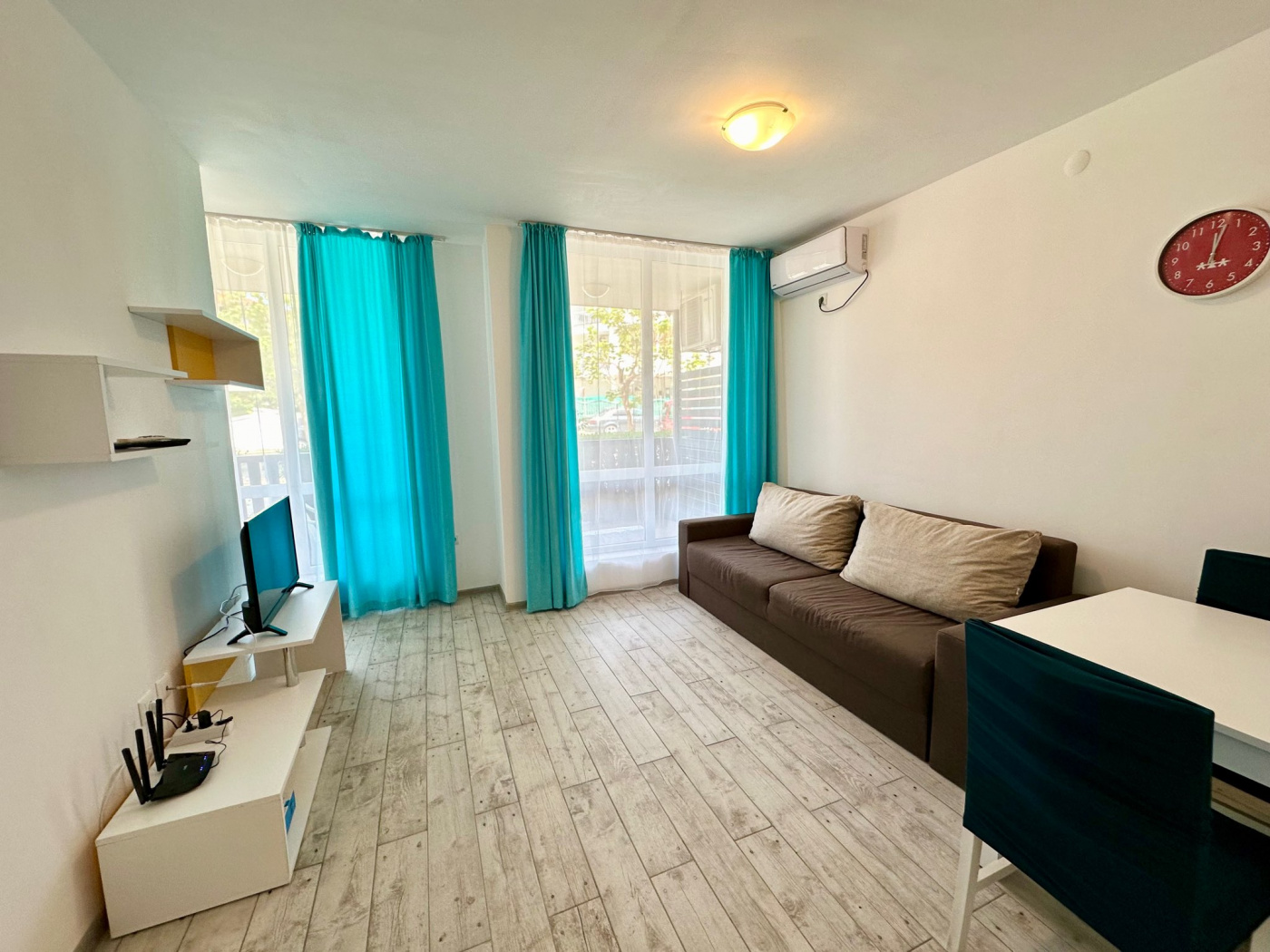 Chateu Aheloy 2 apartament 2 / 7