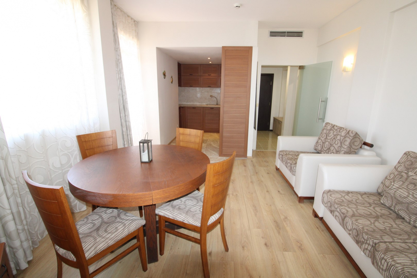 VRIS apartament 63