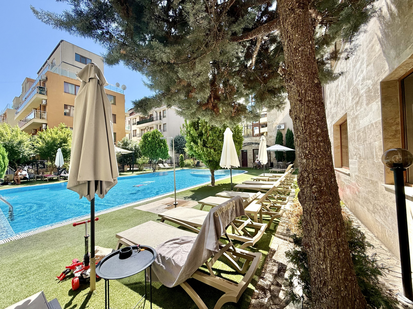 Emerald Paradise Aparthotel