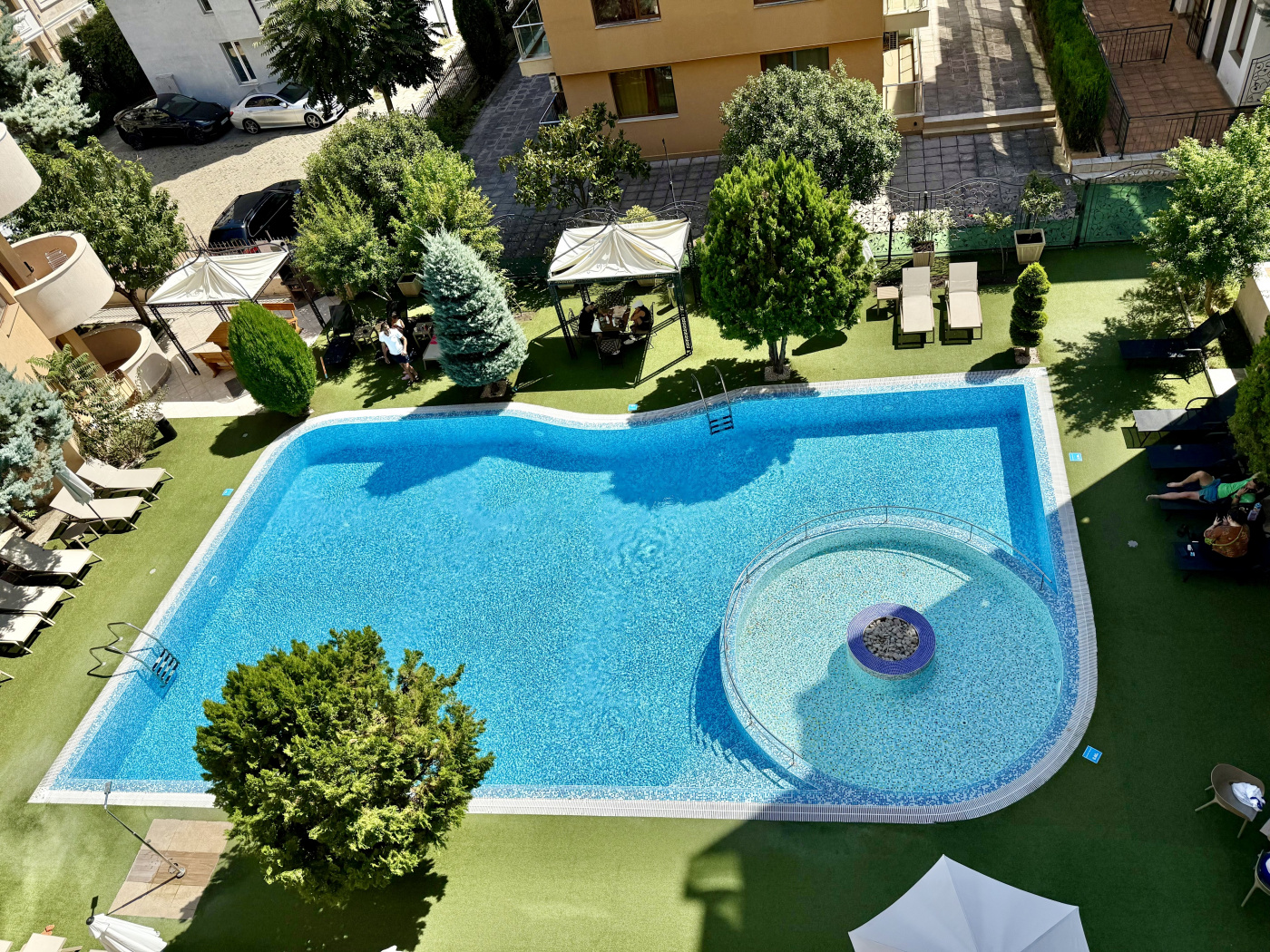 Emerald Paradise Aparthotel