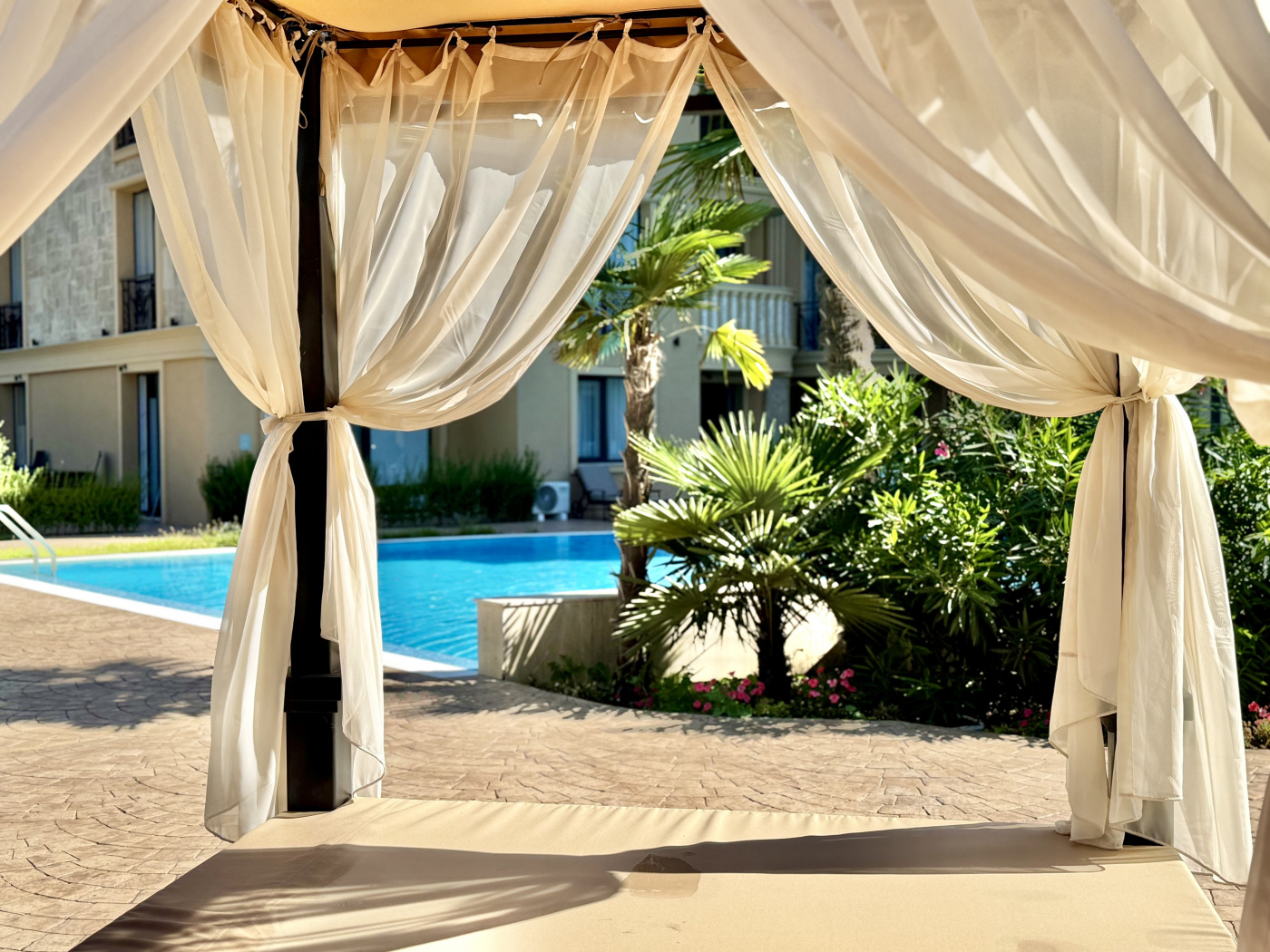 Aphrodite Green Aparthotel